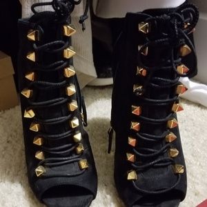 Giuseppe Zanotti booties